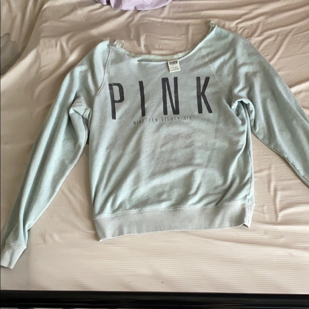 long sleeve crewneck